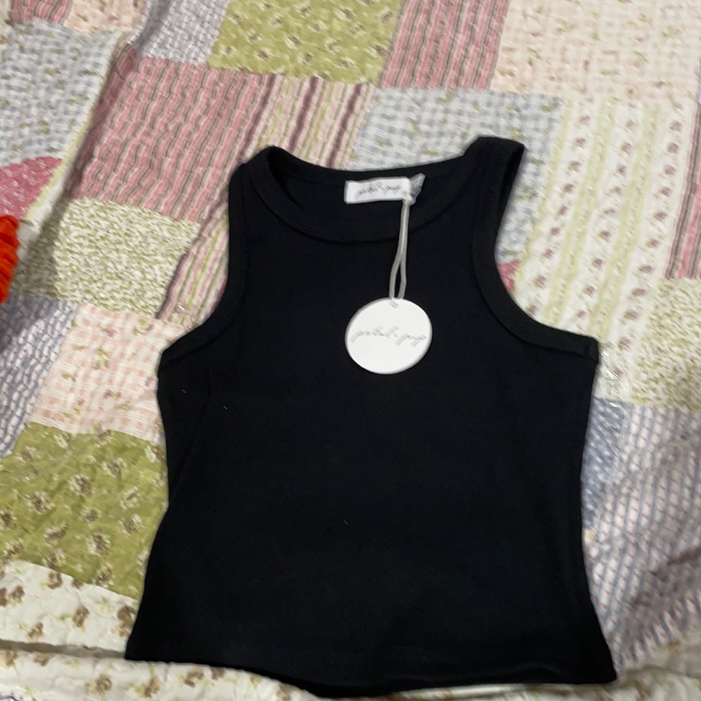 Petal & Pump tank